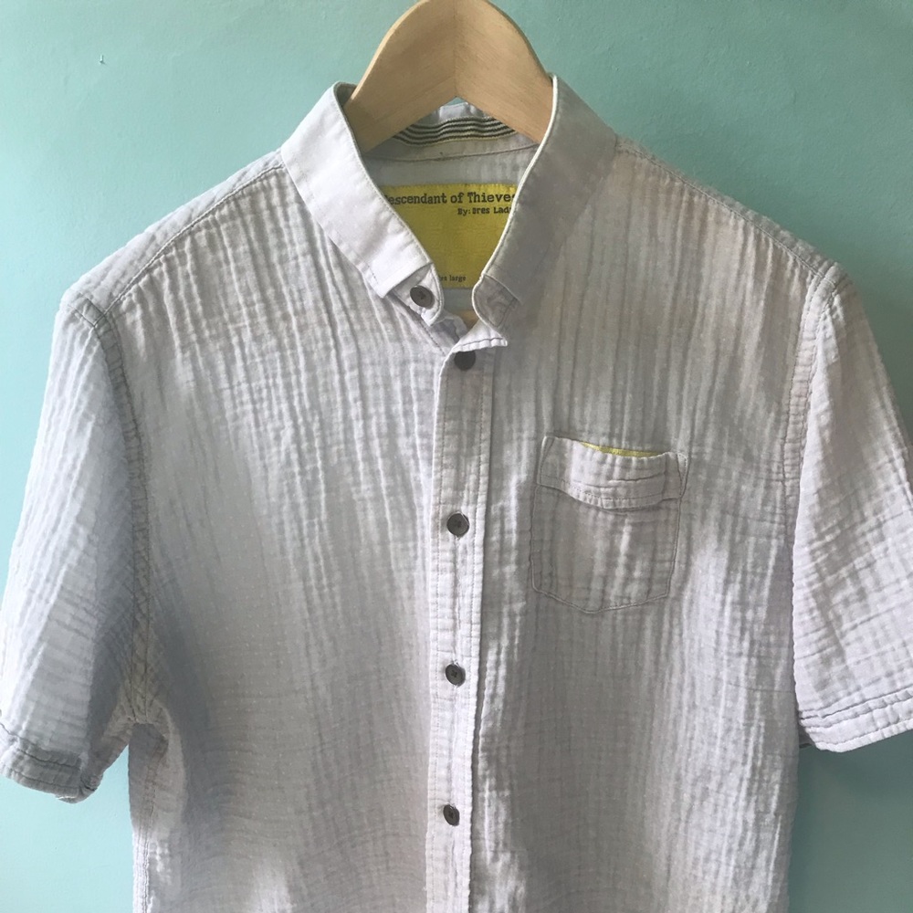 Descendant of Thieves - White Dot Short Sleeve XL